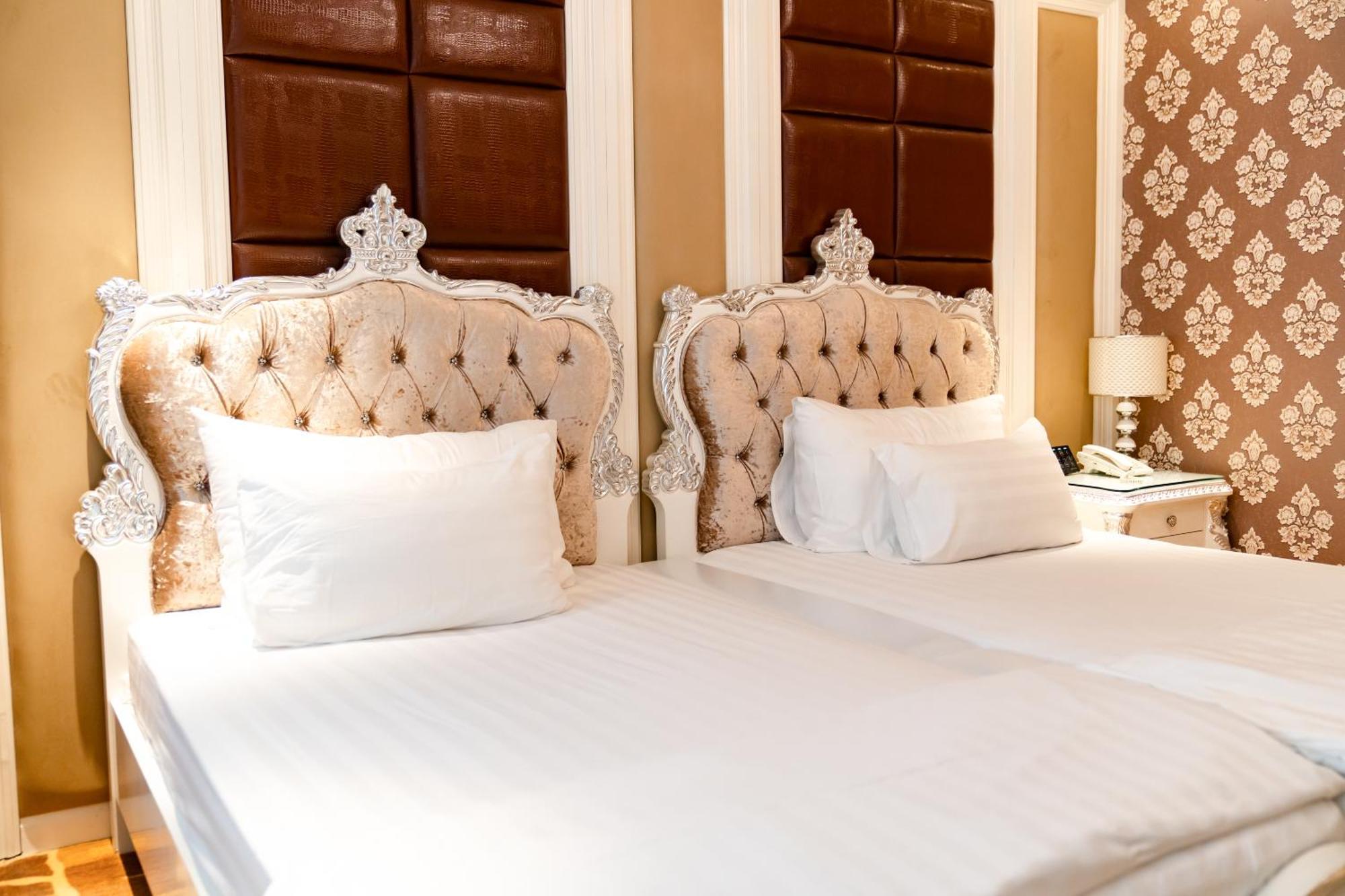 Hoang Trieu Hotel Thành Pho Ho Chí Minh Esterno foto