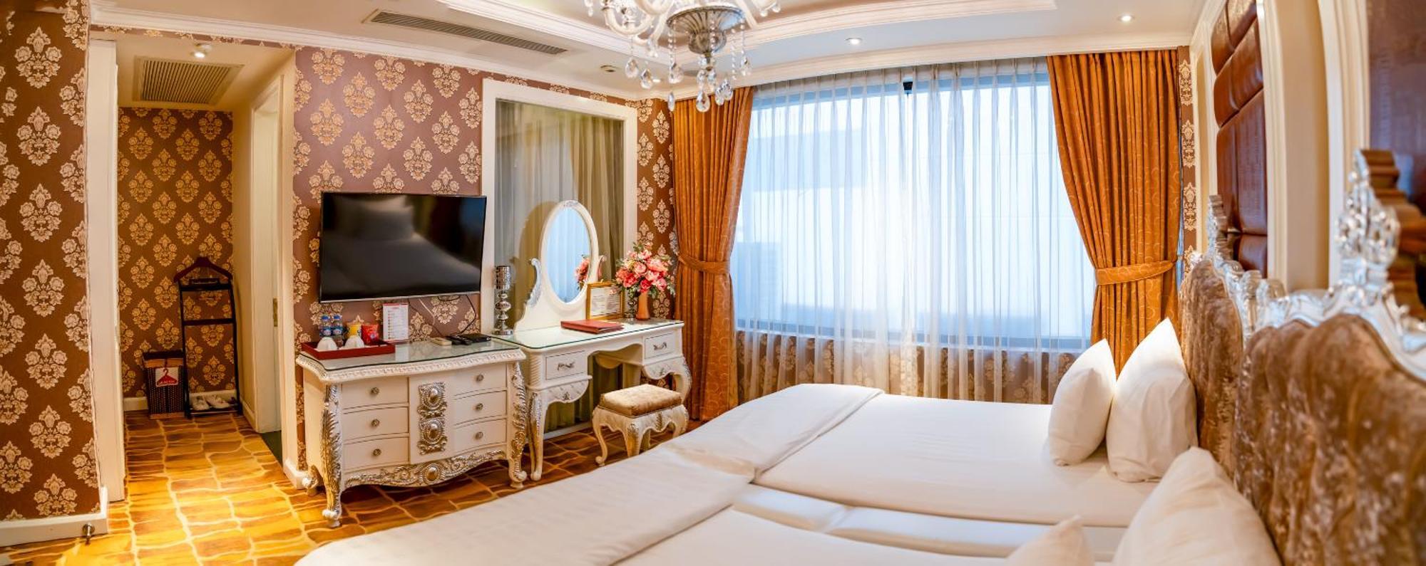 Hoang Trieu Hotel Thành Pho Ho Chí Minh Esterno foto